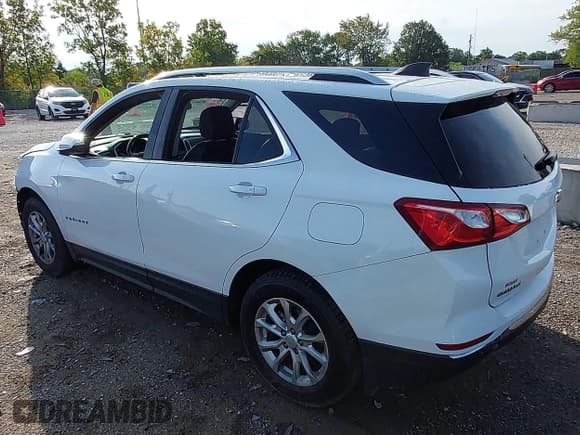 ✅ 2018 Chevrolet Equinox LT • VIN: 2GNAXSEV1J6247334 • Лот: 43255062. Опубликован ранее на IAAI с пробегом 93 662 миль. Бесплатный доступ к архиву аукционных продаж из США и подробный отчёт об истории автомобиля на DreamBid. Изображение 3.