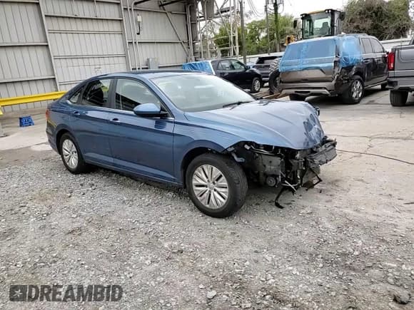 ✅ 2019 Volkswagen Jetta S • VIN: 3VWC57BU0KM151537 • Lot: 95590355. Listed on Copart with 33,022 mi. Free auction sales archive from the USA and detailed vehicle history report at DreamBid. Image 13.