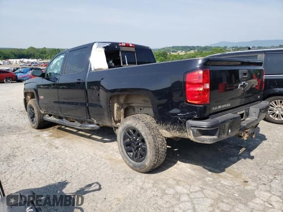 ✅ 2017 Chevrolet Silverado 2500HD LT • VIN: 1GC1KVEG3HF110809 • Lot: 60351175. Listed on Copart with 69,744 mi. Free auction sales archive from the USA and detailed vehicle history report at DreamBid. Image 2.