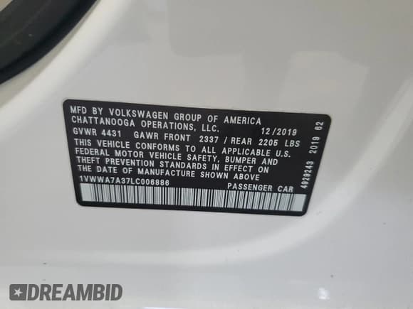 ✅ 2020 Volkswagen Passat SE • VIN: 1VWWA7A37LC006886 • Lot: 81890185. Wystawiony na Copart z przebiegiem 44 994 mil. Bezpłatny archiwum sprzedaży aukcyjnych z USA i szczegółowy raport historii pojazdu na DreamBid. Zdjęcie 13.