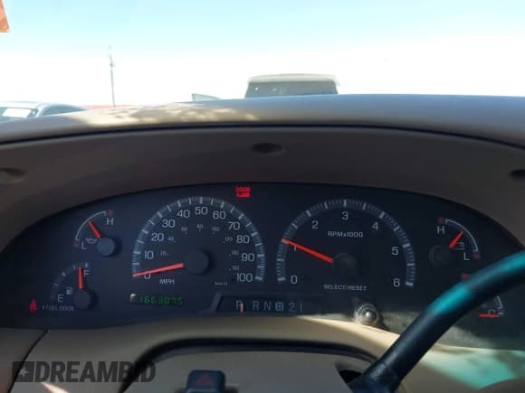 ✅ 2002 Ford F-150 XL • VIN: 1FTRX17L42NB09253 • Lot: 43121731. Listed on IAAI with 166,307 mi. Free auction sales archive from the USA and detailed vehicle history report at DreamBid. Image 7.