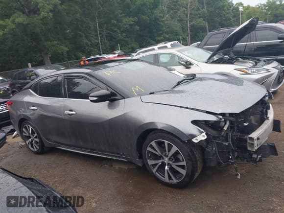 ✅ 2017 Nissan Maxima SL • VIN: 1N4AA6AP5HC426816 • Lot: 42906766. Wystawiony na IAAI z przebiegiem 105 554 mil. Bezpłatny archiwum sprzedaży aukcyjnych z USA i szczegółowy raport historii pojazdu na DreamBid. Zdjęcie 14.