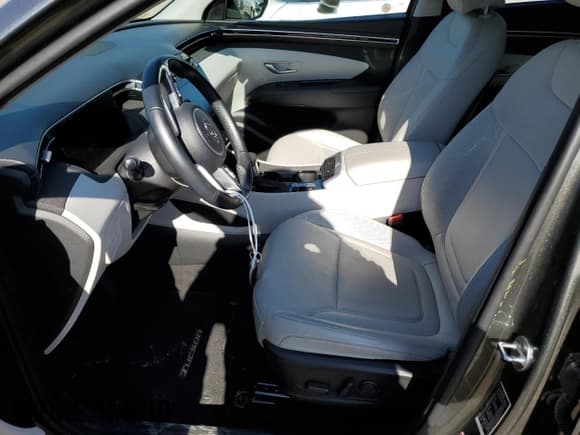 ✅ 2023 Hyundai Tucson SEL • VIN: 5NMJFCAE4PH202414 • Лот: 58034804. Опубликован ранее на Copart с пробегом 6 300 миль. Бесплатный доступ к архиву аукционных продаж из США и подробный отчёт об истории автомобиля на DreamBid. Изображение 7.