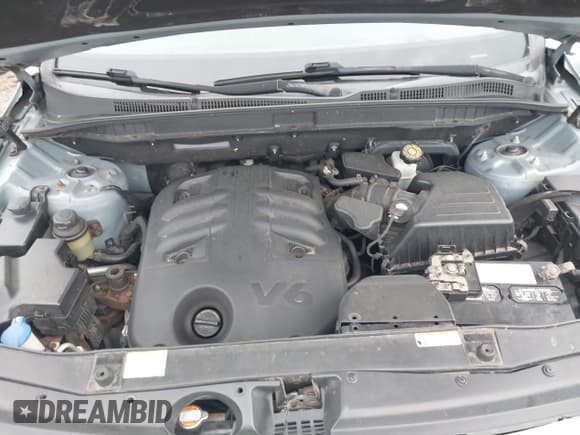 ✅ 2008 Hyundai Veracruz GLS • VIN: KM8NU13C38U042653 • Lot: 43662460. Listed on IAAI with 164,385 mi. Free auction sales archive from the USA and detailed vehicle history report at DreamBid. Image 10.