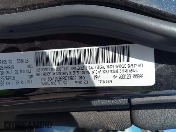 ✅ 2015 Jeep Cherokee Latitude • VIN: 1C4PJMCB3FW719832 • Lot: 42204741. Listed on IAAI with 96,401 mi. Free auction sales archive from the USA and detailed vehicle history report at DreamBid. Image 9.