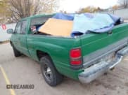 ✅ 1998 Dodge 1500 • VIN: 3B7HC12Z8WG103859 • Lot: 43722592. Wystawiony na IAAI z przebiegiem Nie podano. Bezpłatny archiwum sprzedaży aukcyjnych z USA i szczegółowy raport historii pojazdu na DreamBid. Zdjęcie 3.