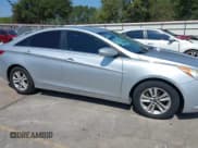 ✅ 2013 Hyundai Sonata GLS • VIN: 5NPEB4AC0DH717359 • Lot: 43183272. Listed on IAAI with 140,742 mi. Free auction sales archive from the USA and detailed vehicle history report at DreamBid. Image 13.