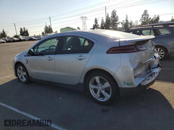 ✅ 2014 Chevrolet Volt • VIN: 1G1RE6E44EU170524 • Lot: 71321694. Wystawiony na Copart z przebiegiem 128 728 mil. Bezpłatny archiwum sprzedaży aukcyjnych z USA i szczegółowy raport historii pojazdu na DreamBid. Zdjęcie 2.