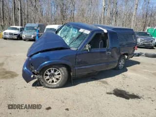 ✅ 2002 GMC Sonoma SLS • VIN: 1GTDT19W328238225 • Lot: 53646195. Wystawiony na Copart z przebiegiem 155 018 mil. Bezpłatny archiwum sprzedaży aukcyjnych z USA i szczegółowy raport historii pojazdu na DreamBid. Zdjęcie 1.