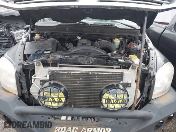 2006 Dodge 3500 SLT z VIN 3D7LX38C06G173083, wystawiony jako IAAI lot #40812972 z przebiegiem Nie podano mil oraz . Historia ofert i sprzedaży dostępna na DreamBid. Obrazek 10.