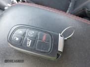 ✅ 2017 Jeep Cherokee Trailhawk L Plus • VIN: 1C4PJMBS3HD227978 • Lot: 42242791. Wystawiony na IAAI z przebiegiem 76 982 mil. Bezpłatny archiwum sprzedaży aukcyjnych z USA i szczegółowy raport historii pojazdu na DreamBid. Zdjęcie 11.