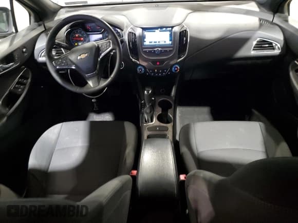 ✅ 2018 Chevrolet Cruze LT • VIN: 1G1BE5SM6J7241361 • Lot: 86241625. Listed on Copart with 129,498 mi. Free auction sales archive from the USA and detailed vehicle history report at DreamBid. Image 8.