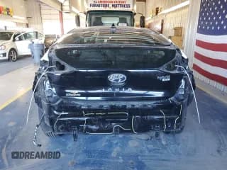 ✅ 2019 Hyundai Ioniq Blue • VIN: KMHC65LC5KU155326 • Lot: 70812844. Wystawiony na Copart z przebiegiem 94 976 mil. Bezpłatny archiwum sprzedaży aukcyjnych z USA i szczegółowy raport historii pojazdu na DreamBid. Zdjęcie 6.