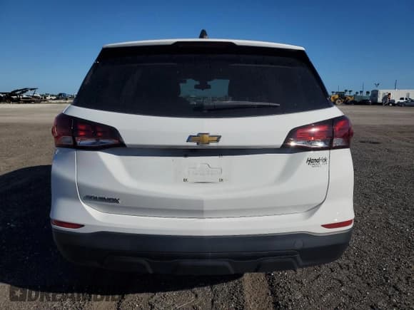 ✅ 2022 Chevrolet Equinox LS • VIN: 3GNAXHEV8NS114449 • Lot: 90789645. Wystawiony na Copart z przebiegiem 24 778 mil. Bezpłatny archiwum sprzedaży aukcyjnych z USA i szczegółowy raport historii pojazdu na DreamBid. Zdjęcie 6.