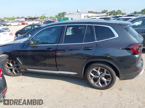 ✅ 2024 BMW X3 sDrive30i • VIN: WBX47DP05RN309735 • Lot: 43176840. Listed on IAAI with 10,302 mi. Free auction sales archive from the USA and detailed vehicle history report at DreamBid. Image 14.