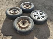 ✅ 2011 Hyundai Santa Fe GLS • VIN: 5XYZG4AG9BG038166 • Lot: 74059304. Listed on Copart with 232,742 mi. Free auction sales archive from the USA and detailed vehicle history report at DreamBid. Image 13.