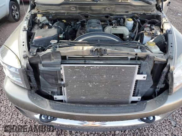 2006 Dodge 3500 SLT z VIN 3D7LX38C56G143397, wystawiony jako Copart lot #43785415 z przebiegiem 95 992 mil mil oraz Szkoda całkowita • Salvage title. Historia ofert i sprzedaży dostępna na DreamBid. Obrazek 11.