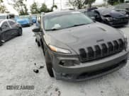 ✅ 2018 Jeep Cherokee Latitude • VIN: 1C4PJLCB5JD539881 • Lot: 91529115. Wystawiony na Copart z przebiegiem Nie podano. Bezpłatny archiwum sprzedaży aukcyjnych z USA i szczegółowy raport historii pojazdu na DreamBid. Zdjęcie 14.