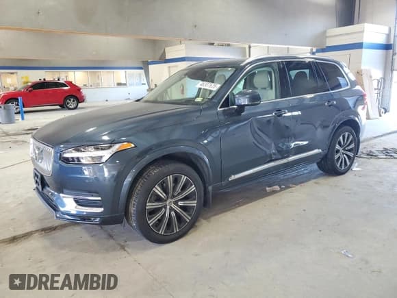 ✅ 2020 Volvo XC90 Inscription • VIN: YV4A22PL8L1572147 • Lot: 46307635. Listed on Copart with 84,828 mi. Free auction sales archive from the USA and detailed vehicle history report at DreamBid. Image 1.