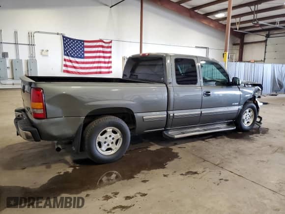 ✅ 2001 Chevrolet Silverado 1500 LS • VIN: 2GCEC19T611298530 • Lot: 67365554. Wystawiony na Copart z przebiegiem 144 277 mil mil. Skorzystaj z bezpłatnego archiwum sprzedaży aukcyjnych z USA i zobacz szczegółowy raport historii pojazdu na DreamBid. Zdjęcie 3.