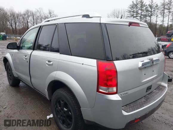 ✅ 2006 Saturn VUE • VIN: 5GZCZ53426S870035 • Lot: 41731594. Wystawiony na IAAI z przebiegiem 161 356 mil. Bezpłatny archiwum sprzedaży aukcyjnych z USA i szczegółowy raport historii pojazdu na DreamBid. Zdjęcie 3.