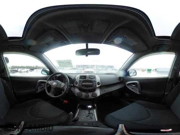 ✅ 2010 Toyota RAV4 Sport • VIN: JTMRK4DV6A5089852 • Lot: 43834599. Listed on IAAI with 203,492 mi. Free auction sales archive from the USA and detailed vehicle history report at DreamBid. Image 18.