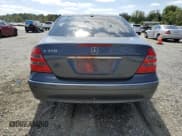 ✅ 2004 Mercedes-Benz E 320 • VIN: WDBUF65J94A593389 • Lot: 80333425. Wystawiony na Copart z przebiegiem 125 380 mil. Bezpłatny archiwum sprzedaży aukcyjnych z USA i szczegółowy raport historii pojazdu na DreamBid. Zdjęcie 6.