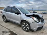 ✅ 2017 Subaru Forester • VIN: JF2SJABC9HH525396 • Lot: 85376095. Wystawiony na Copart z przebiegiem 93 231 mil. Bezpłatny archiwum sprzedaży aukcyjnych z USA i szczegółowy raport historii pojazdu na DreamBid. Zdjęcie 4.