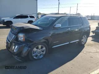 ✅ 2015 GMC Terrain Denali • VIN: 2GKFLZE32F6316657 • Lot: 80588125. Wystawiony na Copart z przebiegiem 86 652 mil. Bezpłatny archiwum sprzedaży aukcyjnych z USA i szczegółowy raport historii pojazdu na DreamBid. Zdjęcie 1.