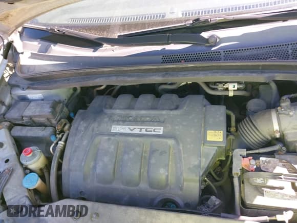 ✅ 2010 Honda Odyssey LX • VIN: 5FNRL3H23AB015696 • Lot: 43404697. Listed on IAAI with 195,124 mi. Free auction sales archive from the USA and detailed vehicle history report at DreamBid. Image 10.