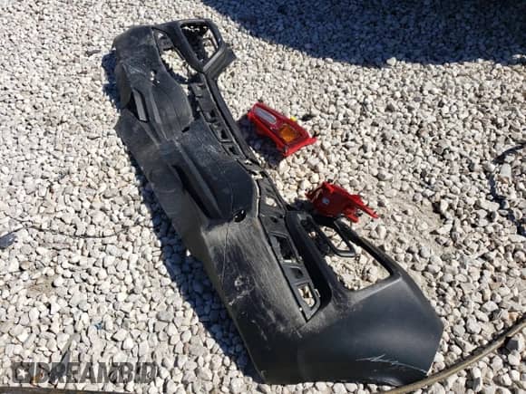 2020 Hyundai Kona SEL Plus с VIN KM8K62AA0LU563911, выставлен на аукционе Copart как лот 43607013 с пробегом 10 384 миль миль и . История ставок и продаж доступна на DreamBid. Изображение 12.