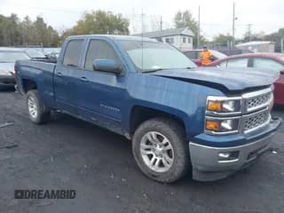 ✅ 2015 Chevrolet Silverado 1500 LT • VIN: 1GCVKREH1FZ397029 • Lot: 43417979. Wystawiony na IAAI z przebiegiem 106 888 mil. Bezpłatny archiwum sprzedaży aukcyjnych z USA i szczegółowy raport historii pojazdu na DreamBid. Zdjęcie 1.