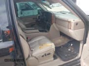 ✅ 2003 GMC Yukon XL SLT • VIN: 1GKEC16Z43J107189 • Лот: 42288816. Опубликован ранее на IAAI с пробегом 312 532 миль. Бесплатный доступ к архиву аукционных продаж из США и подробный отчёт об истории автомобиля на DreamBid. Изображение 5.