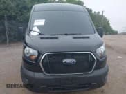 ✅ 2024 Ford Transit • VIN: 1FTYE2C82RKB74672 • Lot: 42952929. Wystawiony na IAAI z przebiegiem 12 042 mil. Bezpłatny archiwum sprzedaży aukcyjnych z USA i szczegółowy raport historii pojazdu na DreamBid. Zdjęcie 6.