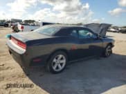 ✅ 2014 Dodge Challenger SXT • VIN: 2C3CDYAG6EH184864 • Лот: 85660624. Опубликован ранее на Copart с пробегом 105 204 миль. Бесплатный доступ к архиву аукционных продаж из США и подробный отчёт об истории автомобиля на DreamBid. Изображение 3.
