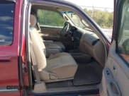 ✅ 2003 Toyota Tundra SR5 • VIN: 5TBBT44143S394476 • Лот: 43446369. Опубликован ранее на IAAI с пробегом 309 306 миль. Бесплатный доступ к архиву аукционных продаж из США и подробный отчёт об истории автомобиля на DreamBid. Изображение 5.