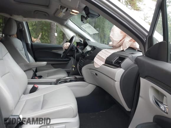 ✅ 2022 Honda Pilot Special Edition • VIN: 5FNYF5H21NB025146 • Lot: 43325378. Wystawiony na IAAI z przebiegiem 31 703 mil. Bezpłatny archiwum sprzedaży aukcyjnych z USA i szczegółowy raport historii pojazdu na DreamBid. Zdjęcie 5.