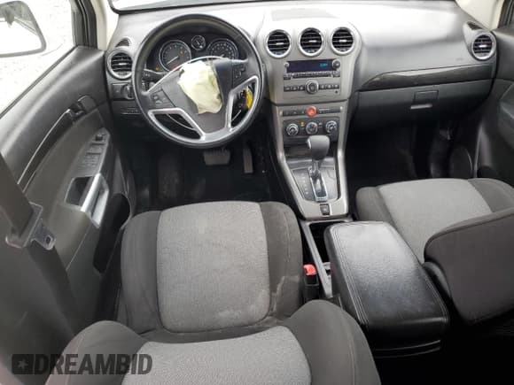 ✅ 2014 Chevrolet Captiva Sport LS • VIN: 3GNAL2EK8ES610270 • Lot: 56591215. Wystawiony na Copart z przebiegiem 140 028 mil. Bezpłatny archiwum sprzedaży aukcyjnych z USA i szczegółowy raport historii pojazdu na DreamBid. Zdjęcie 8.