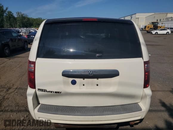 ✅ 2008 Dodge Grand Caravan SXT • VIN: 1D8HN54P48B106400 • Лот: 67998445. Опубликован ранее на Copart с пробегом 107 203 миль. Бесплатный доступ к архиву аукционных продаж из США и подробный отчёт об истории автомобиля на DreamBid. Изображение 6.