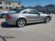 ✅ 2005 Mercedes-Benz SL 500 • VIN: WDBSK75F45F098073 • Лот: 73401994. Опубликован ранее на Copart с пробегом 83 860 миль. Бесплатный доступ к архиву аукционных продаж из США и подробный отчёт об истории автомобиля на DreamBid. Изображение 3.