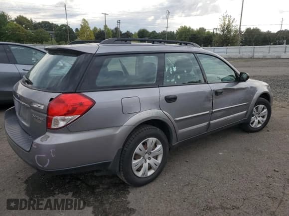 ✅ 2009 Subaru Outback • VIN: 4S4BP60C697328198 • Lot: 85781675. Listed on Copart with 214,441 mi. Free auction sales archive from the USA and detailed vehicle history report at DreamBid. Image 3.