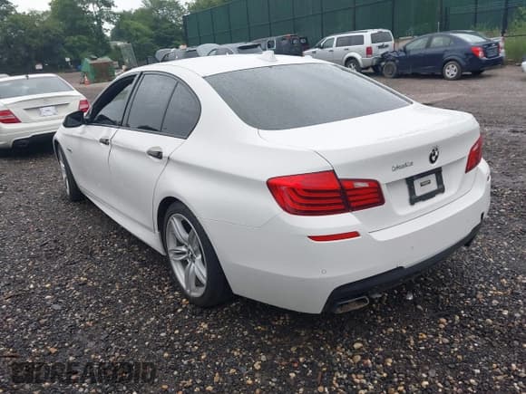 ✅ 2014 BMW 5 Series 550i xDrive • VIN: WBAKP9C5XED692698 • Lot: 42669794. Listed on IAAI with 115,278 mi. Free auction sales archive from the USA and detailed vehicle history report at DreamBid. Image 3.