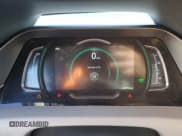 ✅ 2020 Hyundai Ioniq Limited • VIN: KMHC05LC9LU213991 • Lot: 47231565. Wystawiony na Copart z przebiegiem 62 057 mil. Bezpłatny archiwum sprzedaży aukcyjnych z USA i szczegółowy raport historii pojazdu na DreamBid. Zdjęcie 9.