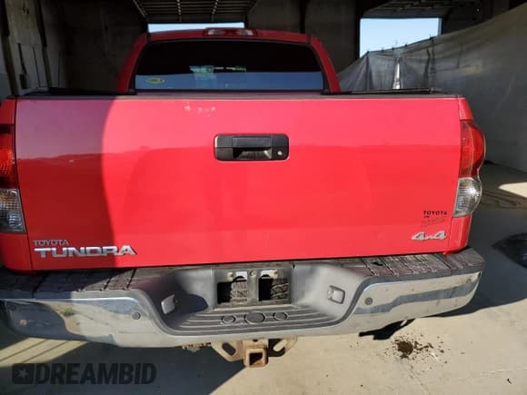 ✅ 2008 Toyota Tundra Limited • VIN: 5TBDV58148S511967 • Lot: 80477205. Listed on Copart with 197,347 mi. Free auction sales archive from the USA and detailed vehicle history report at DreamBid. Image 6.