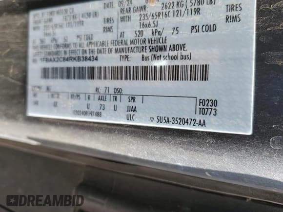 ✅ 2024 Ford Transit Passenger XL • VIN: 1FBAX2C84RKB38434 • Lot: 72059625. Listed on Copart with 11,115 mi. Free auction sales archive from the USA and detailed vehicle history report at DreamBid. Image 14.