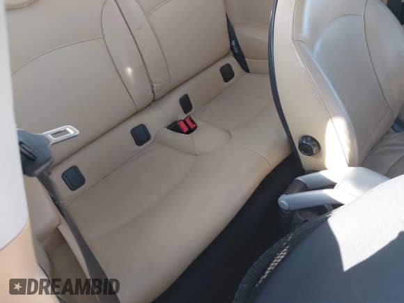 2008 MINI Hardtop S with VIN WMWMF73598TV38705, listed as a IAAI auction lot 43588782 with 55,007 mi miles and . Bid and sale history available at DreamBid. Image 8.