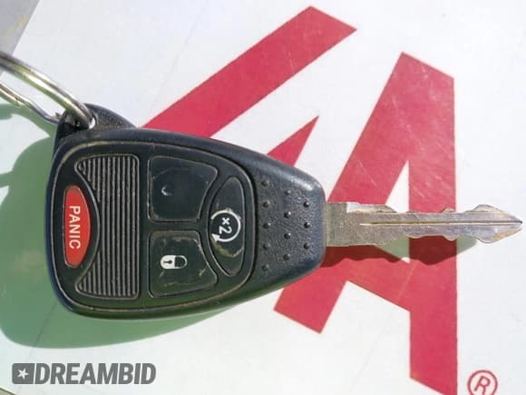 ✅ 2007 Dodge 1500 SLT • VIN: 1D7HU18207S247025 • Lot: 43571706. Listed on IAAI with 235,688 mi. Free auction sales archive from the USA and detailed vehicle history report at DreamBid. Image 11.