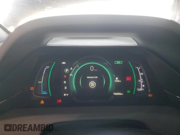 ✅ 2020 Hyundai Ioniq SE • VIN: KMHC75LC4LU239975 • Lot: 82576185. Listed on Copart with 106,836 mi. Free auction sales archive from the USA and detailed vehicle history report at DreamBid. Image 9.