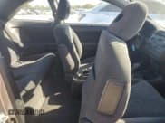 ✅ 2002 Honda Civic LX • VIN: 1HGEM22652L079577 • Lot: 69853975. Wystawiony na Copart z przebiegiem 70 842 mil. Bezpłatny archiwum sprzedaży aukcyjnych z USA i szczegółowy raport historii pojazdu na DreamBid. Zdjęcie 10.