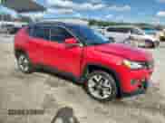 2018 Jeep Compass Limited z VIN 3C4NJDCB6JT316501, wystawiony jako Copart lot #70818685 z przebiegiem 86 911 mil mil oraz Szkoda całkowita • Salvage title. Historia ofert i sprzedaży dostępna na DreamBid. Obrazek 4.